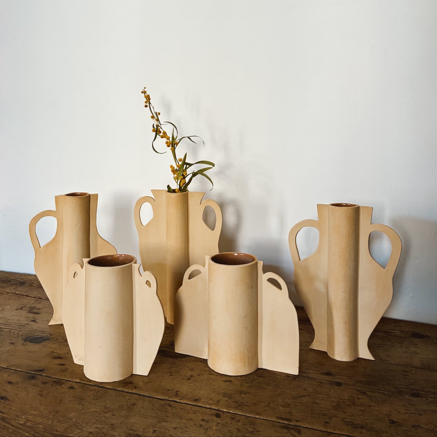Side view of handmade ceramic vases Herència collection inspired by Mallorcan pottery